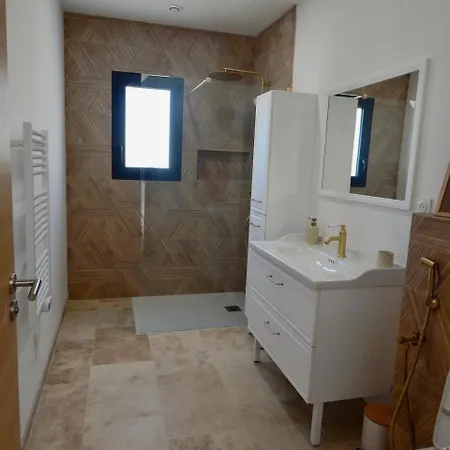 Apartmán New Ground Floor Mountain View Southern Exposure Corsica